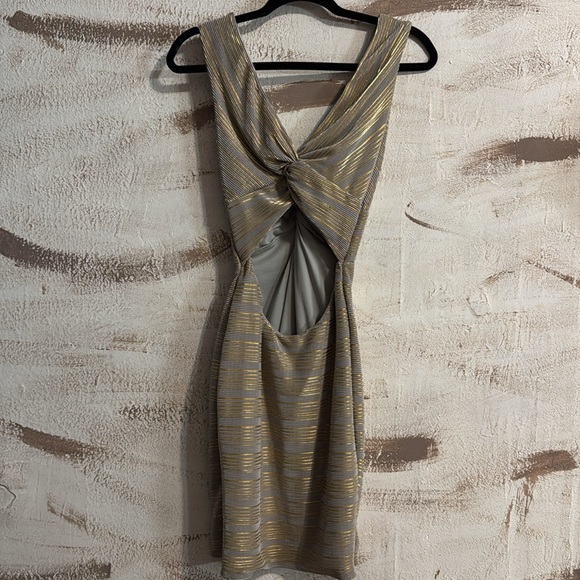 Arden B Lurex Twist Front Dress - Picture 3 of 3